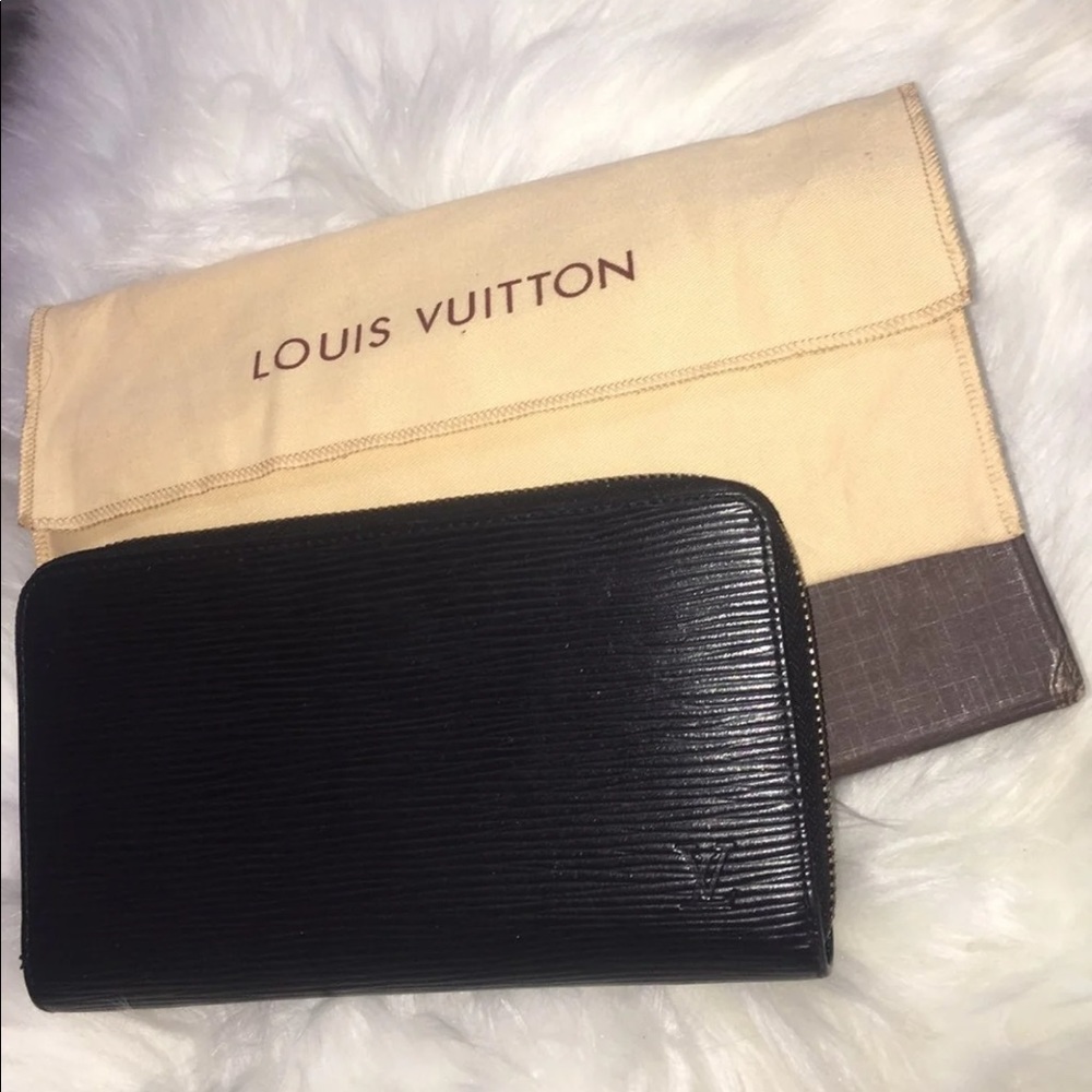 Louis Vuitton wallet